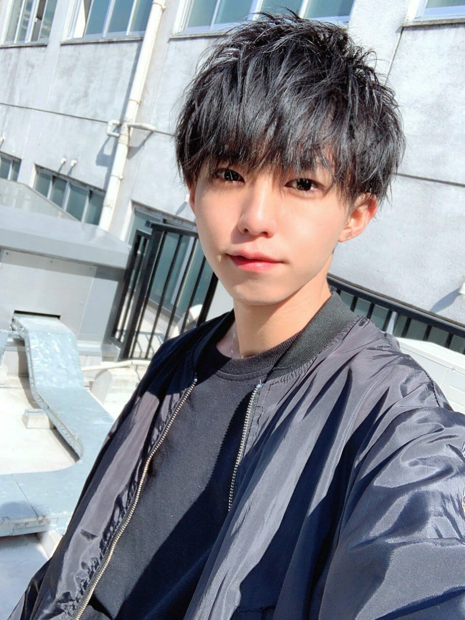 Team48 フォーエイト イケメンtiktoker タロー社長の身長は 本名 年齢 炎上 仕事 彼女のあーてぃんとの馴れ初めやおすすめ動画も 家凸 襲ってみたなど Logtube 国内最大級のyoutuber ユーチューバー ニュースメディア